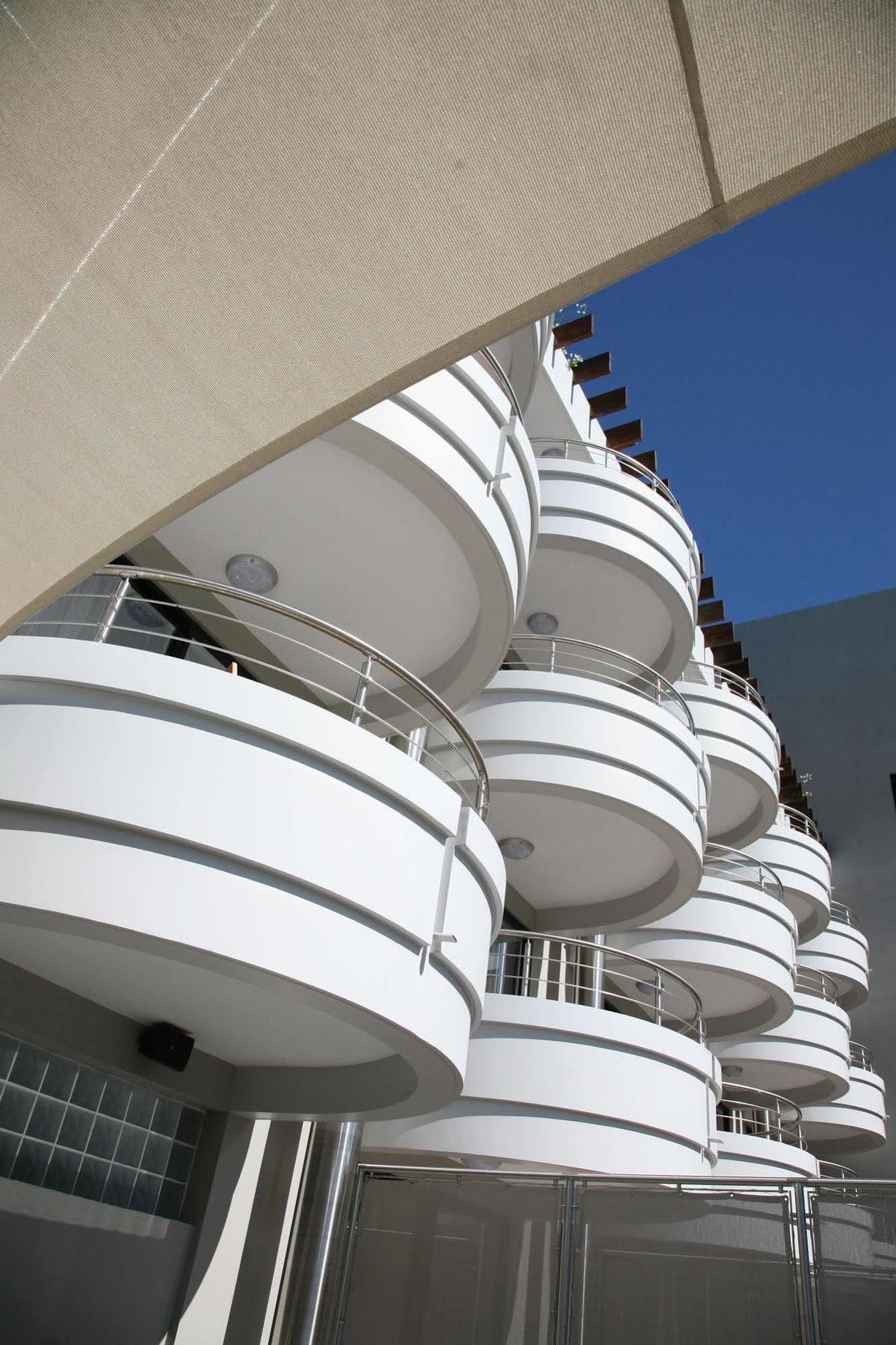 Hotel Tahiti Nui Papeete  Exterior photo